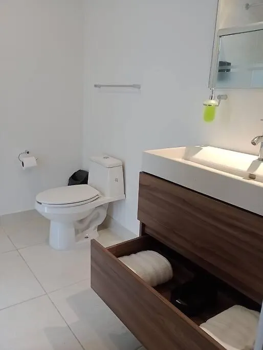 Апартаменты Federalta Aptm 1 Parking/2Br/2Ba Гвадалахара